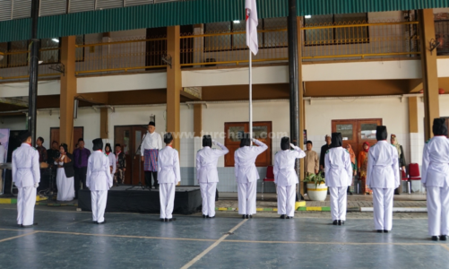 UPACARA HARI PAHLAWAN 2024: Tingkatkan Jiwa Patriotisme Siswa SMA Khadijah